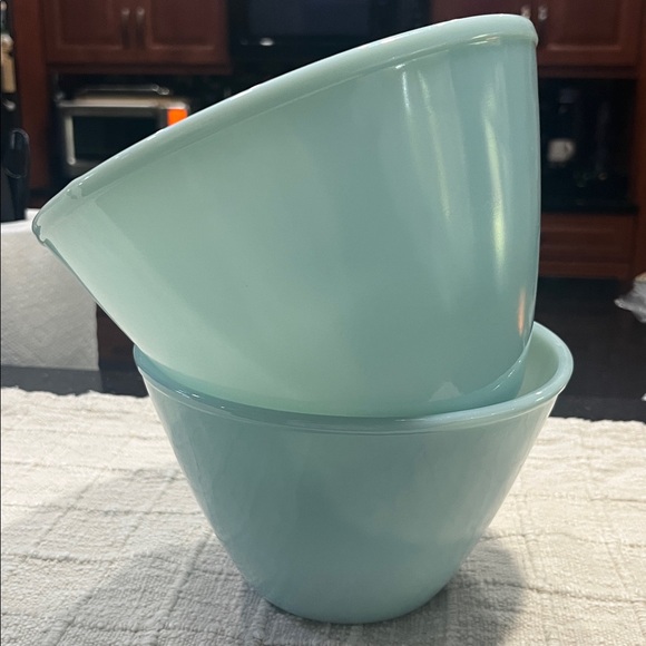 Azurite Delphite Fire King, Set of two blue bowls - Picture 4 of 6